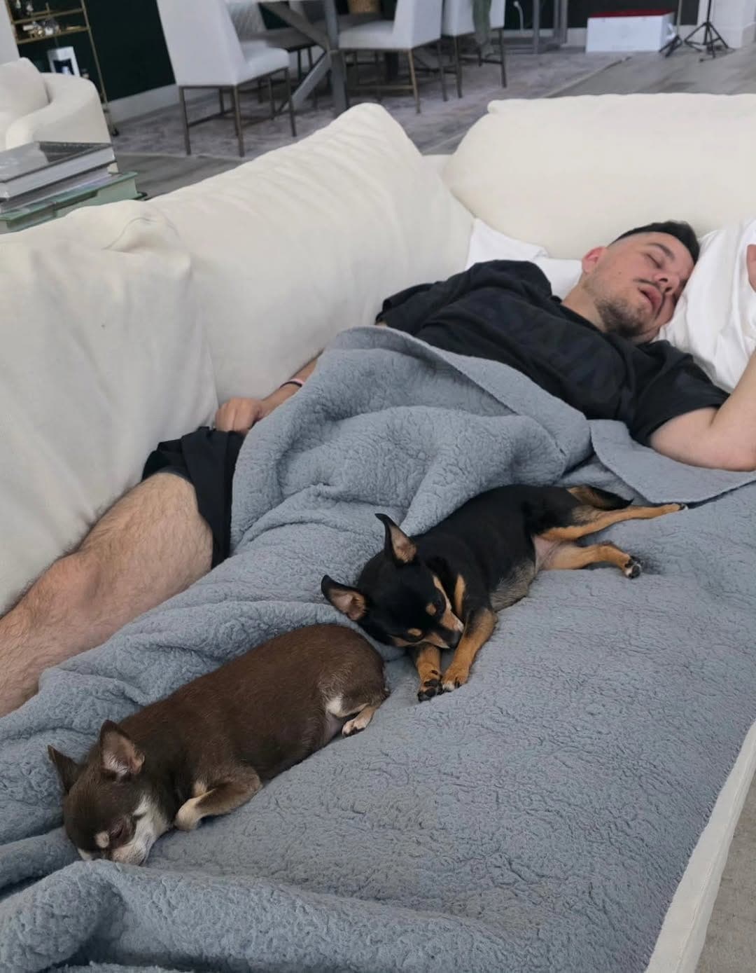 CD and DVD Sale - 4110 23rd Road, Queens NY — photo 1