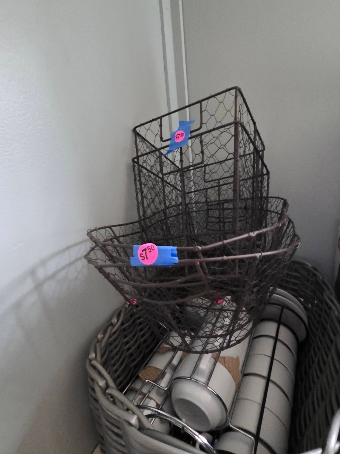 Farmhouse Wire Storage Basket - Rectangular